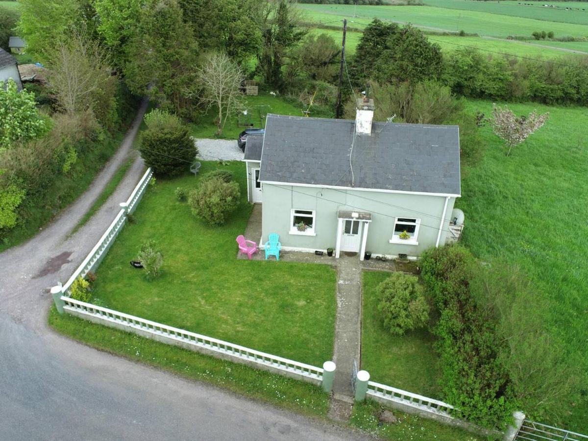 Peaceful Cottage Корк Екстер'єр фото
